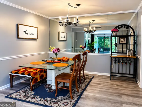 $200,000 | 6851 Roswell Road, Unit D33, Sandy Springs, GA 30328