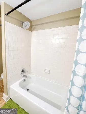 $200,000 | 6851 Roswell Road, Unit D33, Sandy Springs, GA 30328