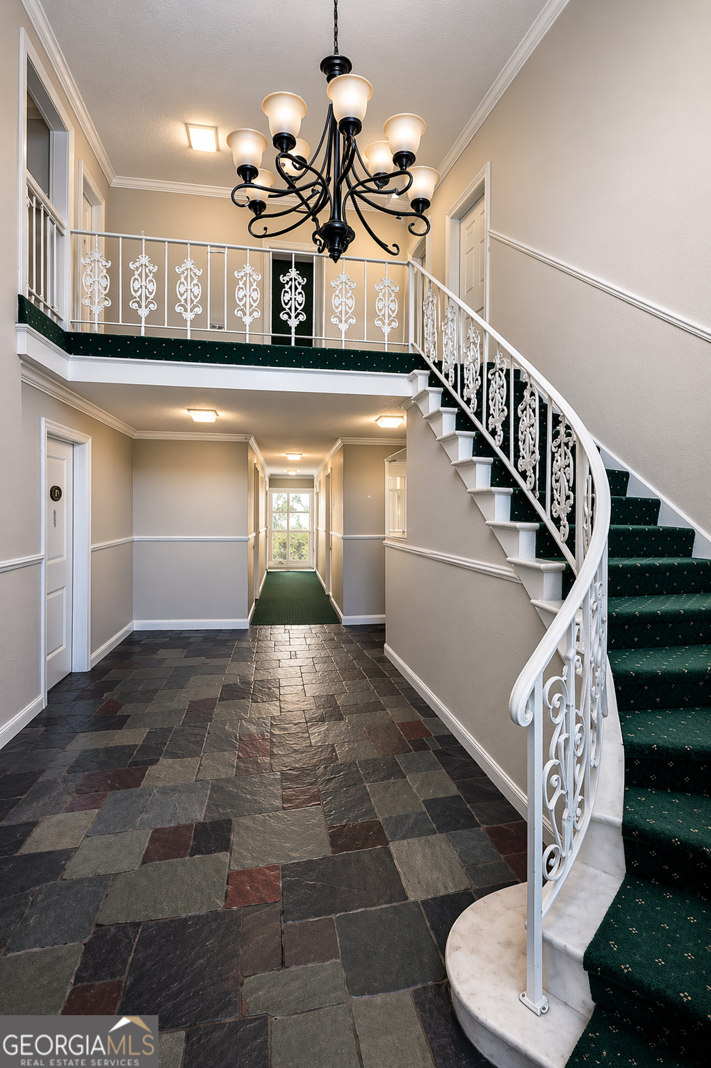 6851 Roswell Road, Unit D33 Sandy Springs, GA 30328 - Photo 2 of 30