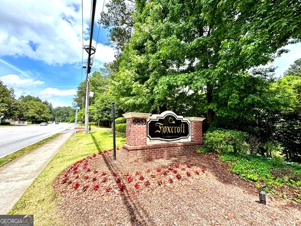 $200,000 | 6851 Roswell Road, Unit D33, Sandy Springs, GA 30328