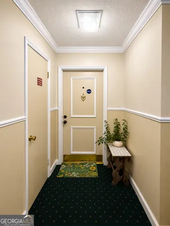 $200,000 | 6851 Roswell Road, Unit D33, Sandy Springs, GA 30328