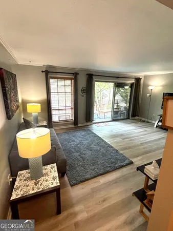 $200,000 | 6851 Roswell Road, Unit D33, Sandy Springs, GA 30328