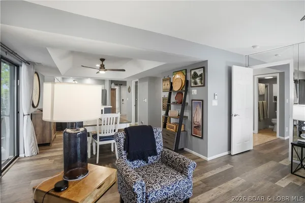 $414,000 | 166 Falls Point Drive, Unit 1B, Lake Ozark, MO 65049