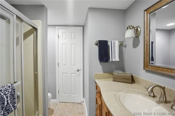$414,000 | 166 Falls Point Drive, Unit 1B, Lake Ozark, MO 65049
