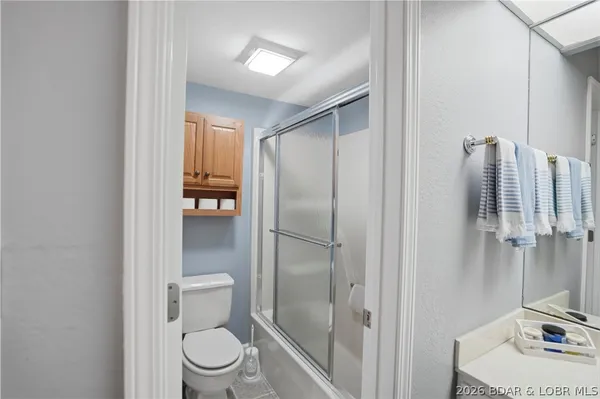 $414,000 | 166 Falls Point Drive, Unit 1B, Lake Ozark, MO 65049