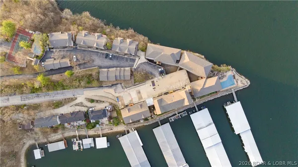 $414,000 | 166 Falls Point Drive, Unit 1B, Lake Ozark, MO 65049