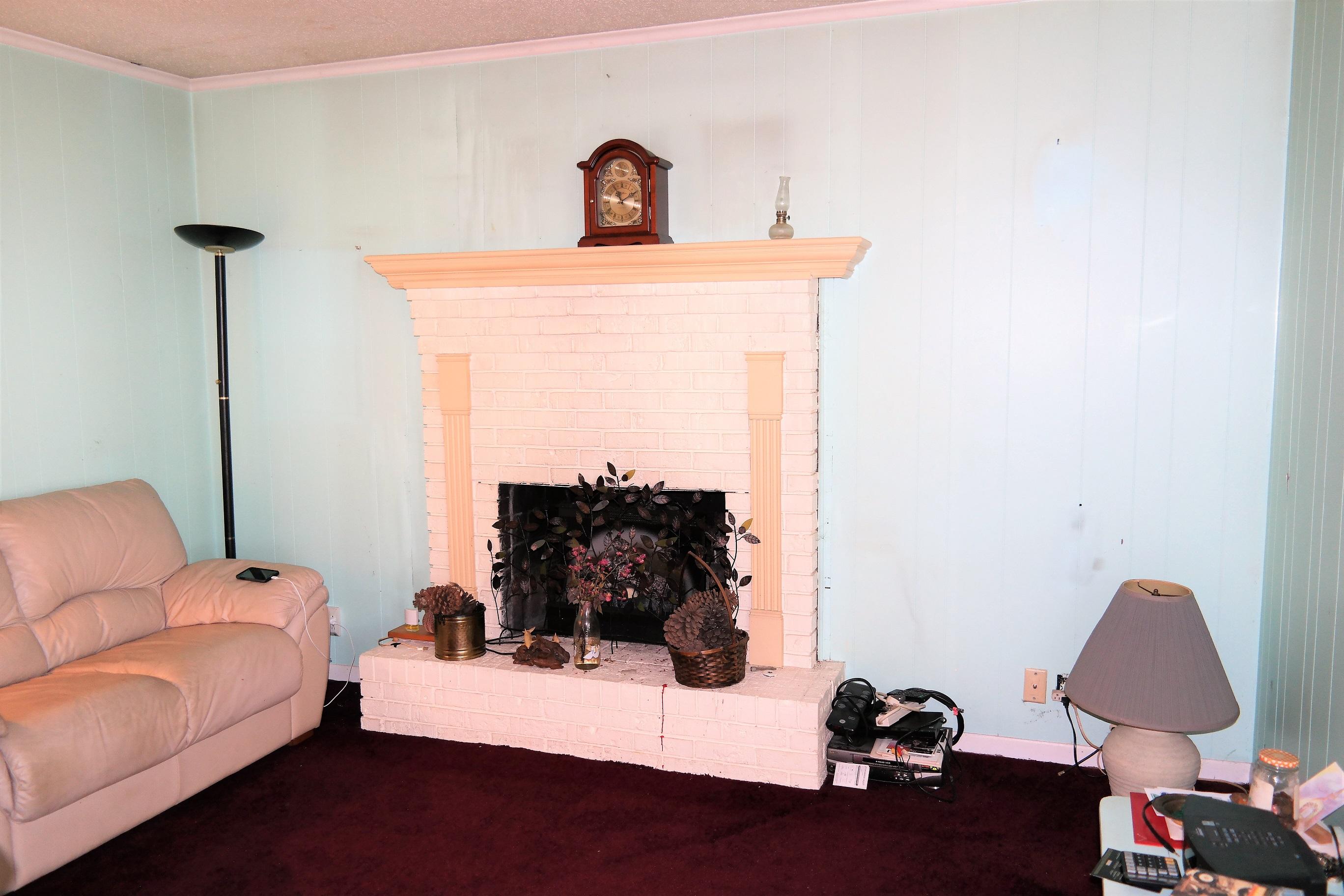 1824 Bay Grove Road Freeport, FL 32439 - Photo 21 of 51 a living room with furniture and a window