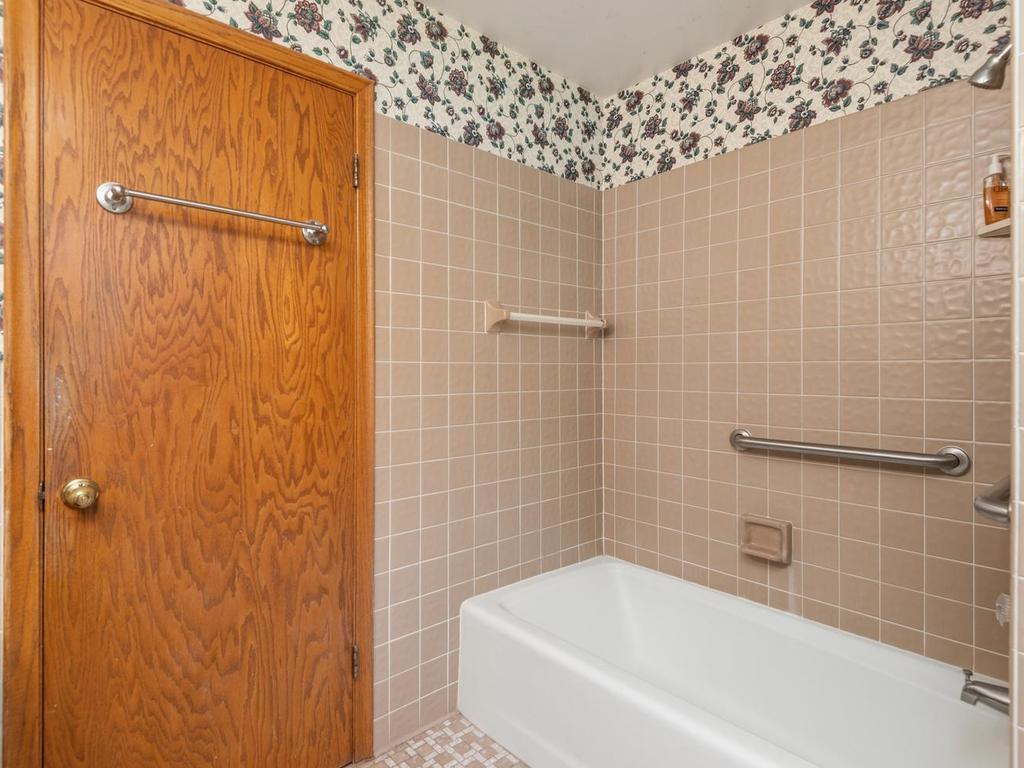 217 69th Avenue Northeast Fridley, MN 55432 - Photo 19 of 31