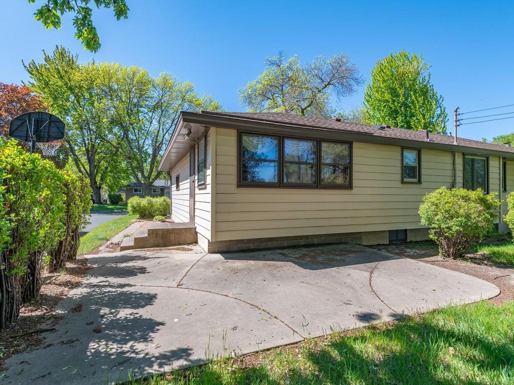 217 69th Avenue Northeast Fridley, MN 55432 - Photo 27 of 31
