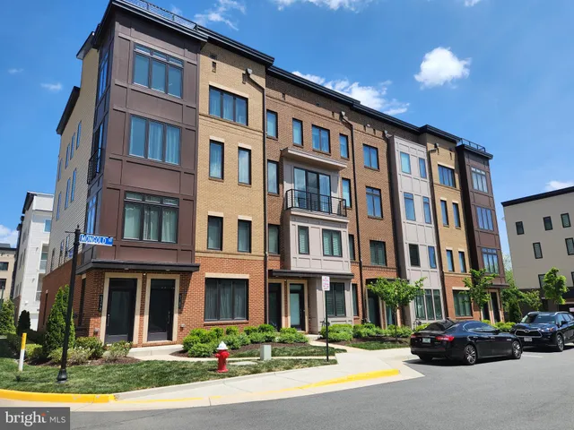 $669,000 | 43186 Mongold Square, Ashburn, VA 20148