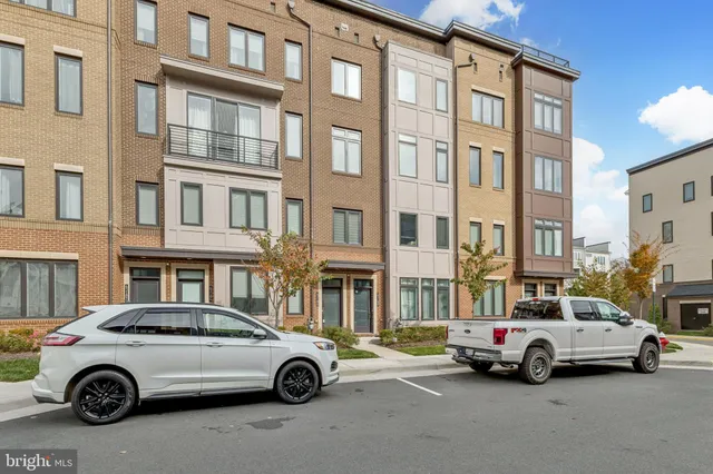 a car parked in front of a building