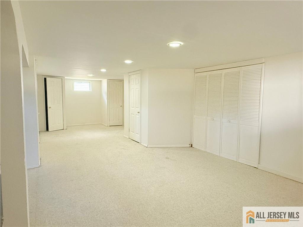 10 Hamilton Avenue Edison, NJ 08820 - Photo 8 of 10 a view of an empty room