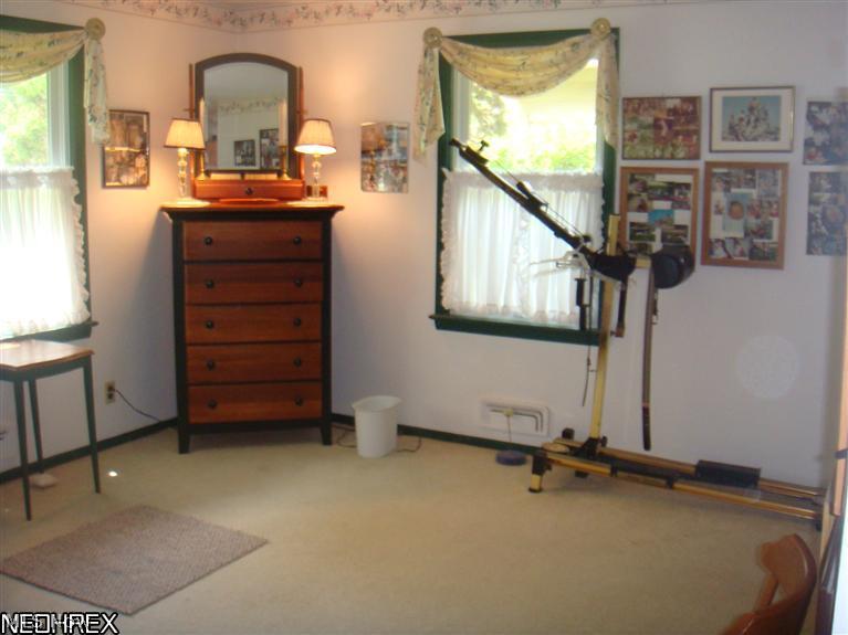 2069 Miami Road Euclid, OH 44117 - Photo 7 of 10 Gallery Image 7