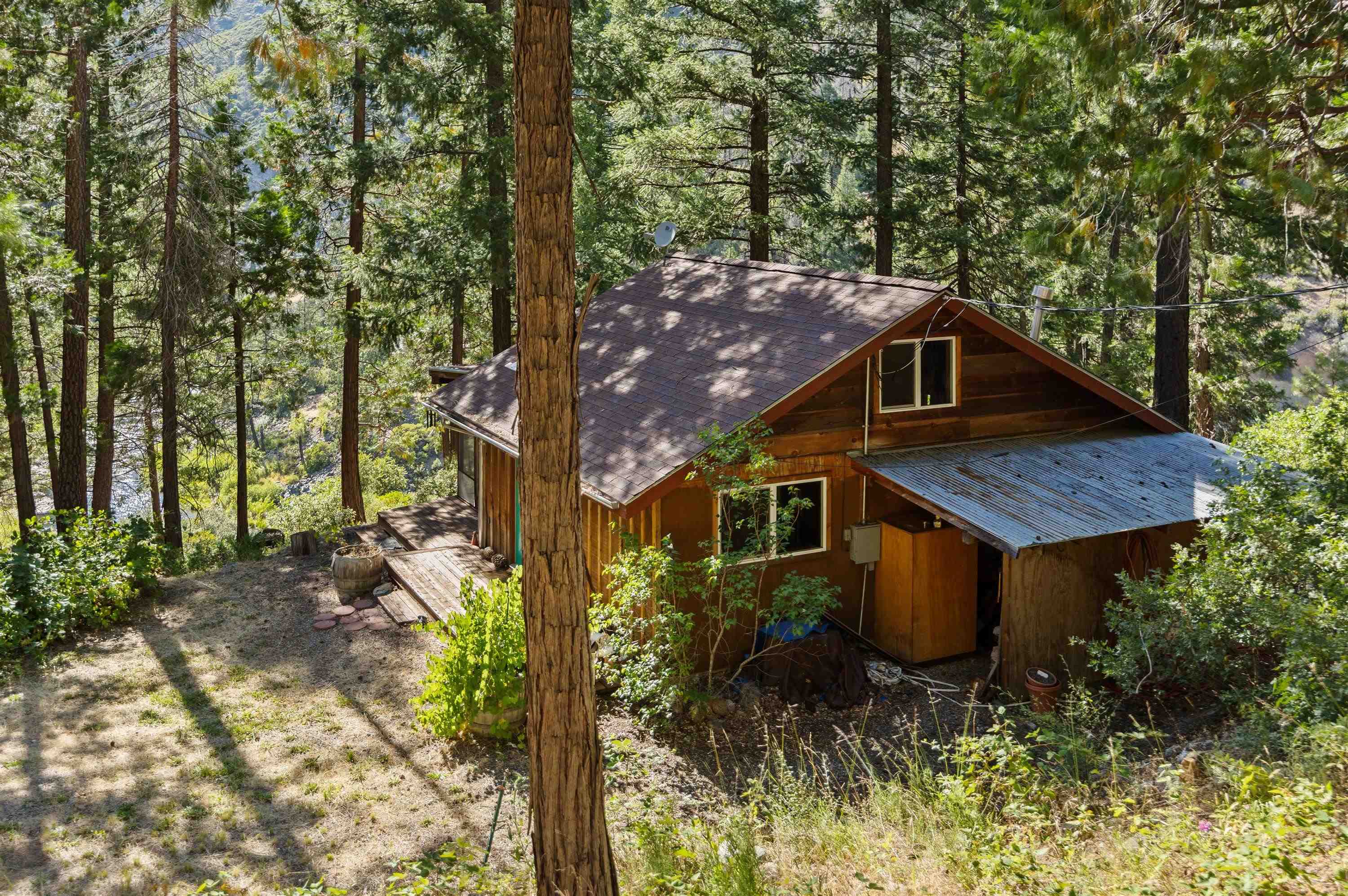 1468 12 Mile Bar Road Belden, CA 95915 - Photo 9 of 44