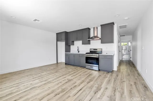 $1,133,000 | 1601-1603 West 165th Street, Compton, CA 90220