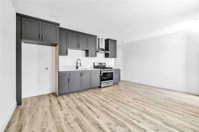 $1,133,000 | 1601-1603 West 165th Street, Compton, CA 90220