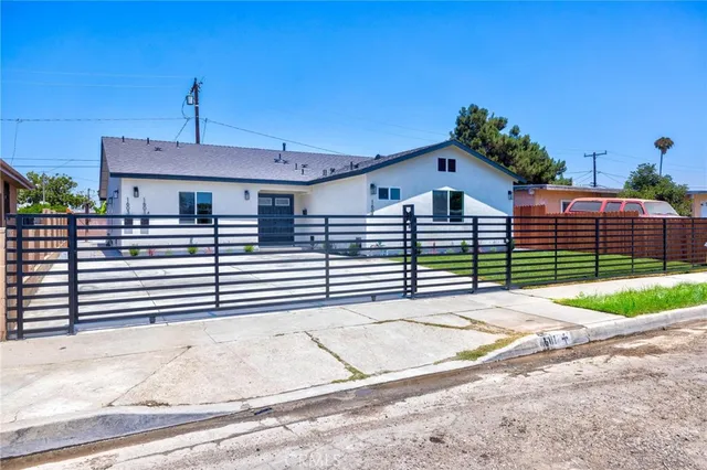 $1,133,000 | 1601-1603 West 165th Street, Compton, CA 90220
