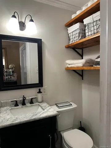 $739,888 | 4 Galaxie Lane, Selden, NY 11784