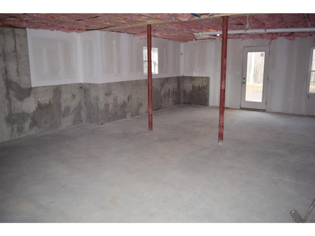 134 Franklin Road Salisbury, NH 03268 - Photo 22 of 28