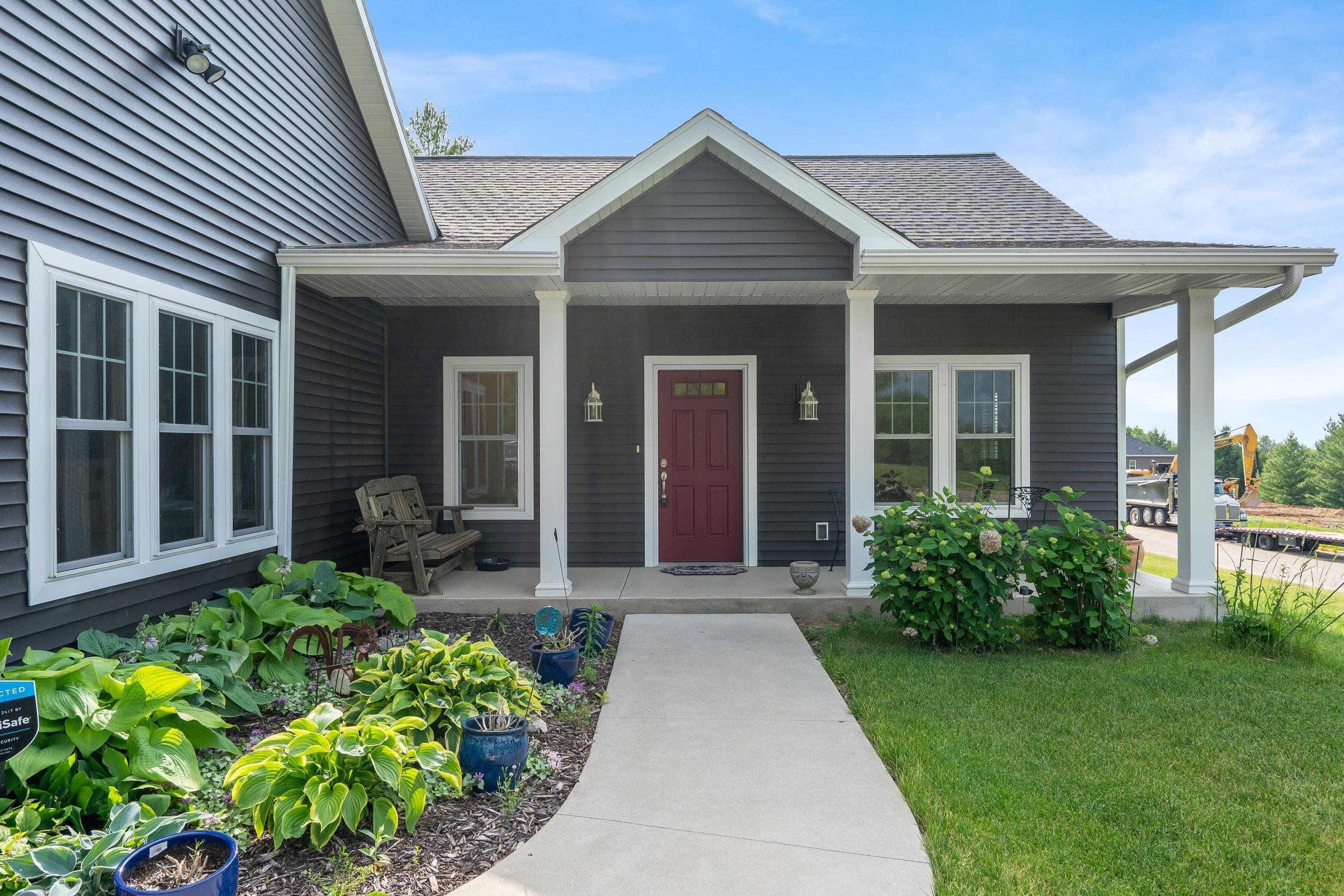 364 Drumlin Loop Ripon, WI 54971 - Photo 3 of 56