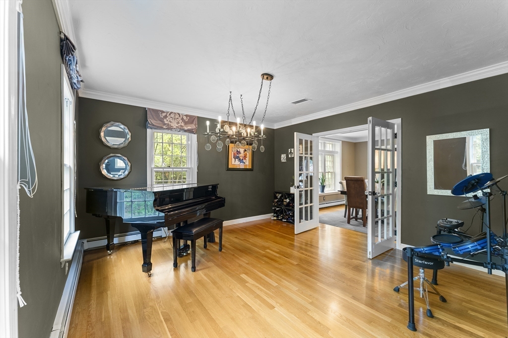 126 Arrow Head Road Marshfield, MA 02050 - Photo 12 of 42 Gallery Image 12
