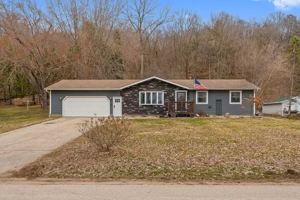 $345,000 | 3611 Brook Lane, Holmen, WI 54650