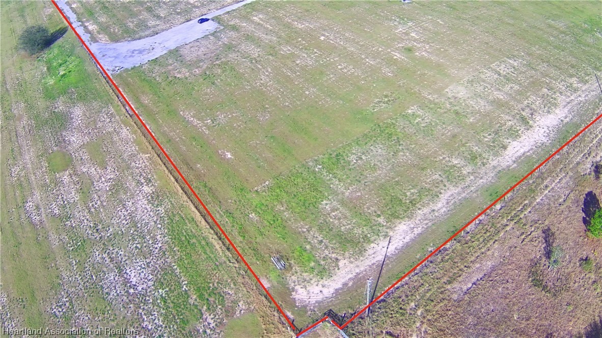 623 Old Avon Road Frostproof, FL 33843 - Photo 14 of 40