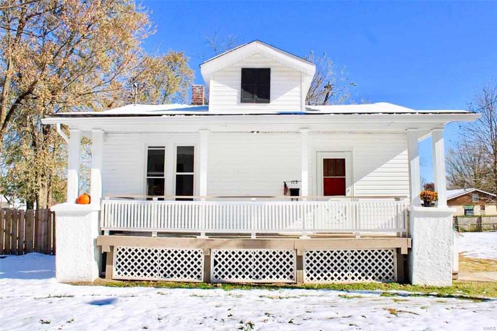 115 South Lawn Avenue O'Fallon, IL 62269 - Photo 1 of 15