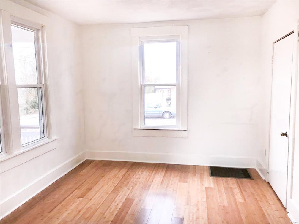 115 South Lawn Avenue O'Fallon, IL 62269 - Photo 7 of 15