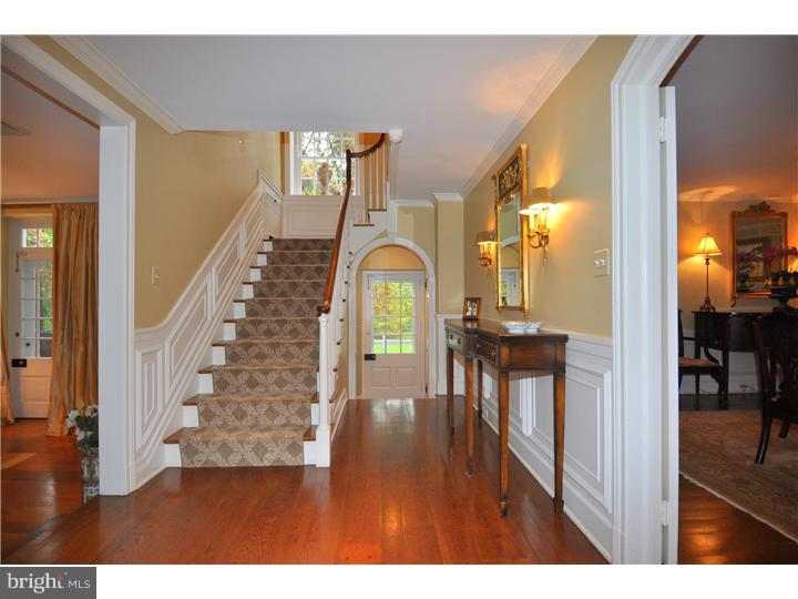242 West Valley Road Wayne, PA 19087 - Photo 3 of 21 Foyer
