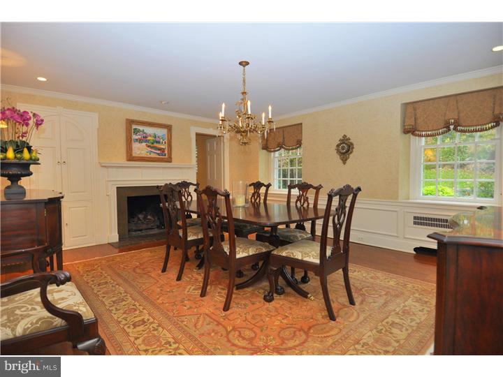 242 West Valley Road Wayne, PA 19087 - Photo 6 of 21 Dining Room