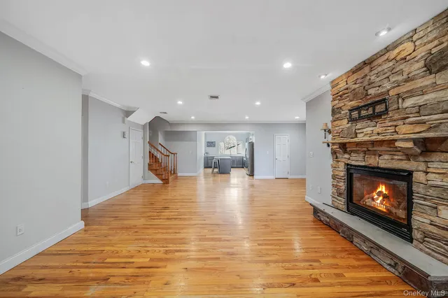 $929,000 | 44 East Margin Road, Ridge, NY 11961