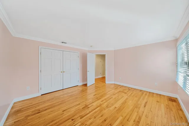 $929,000 | 44 East Margin Road, Ridge, NY 11961