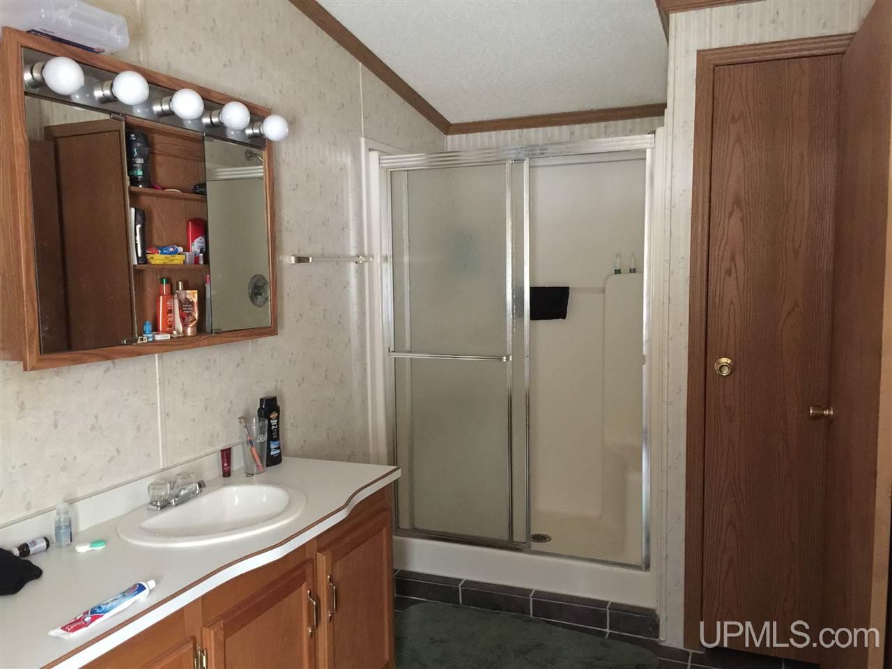 N7735 Ridge Road Munising, MI 49862 - Photo 19 of 31 Gallery Image 19