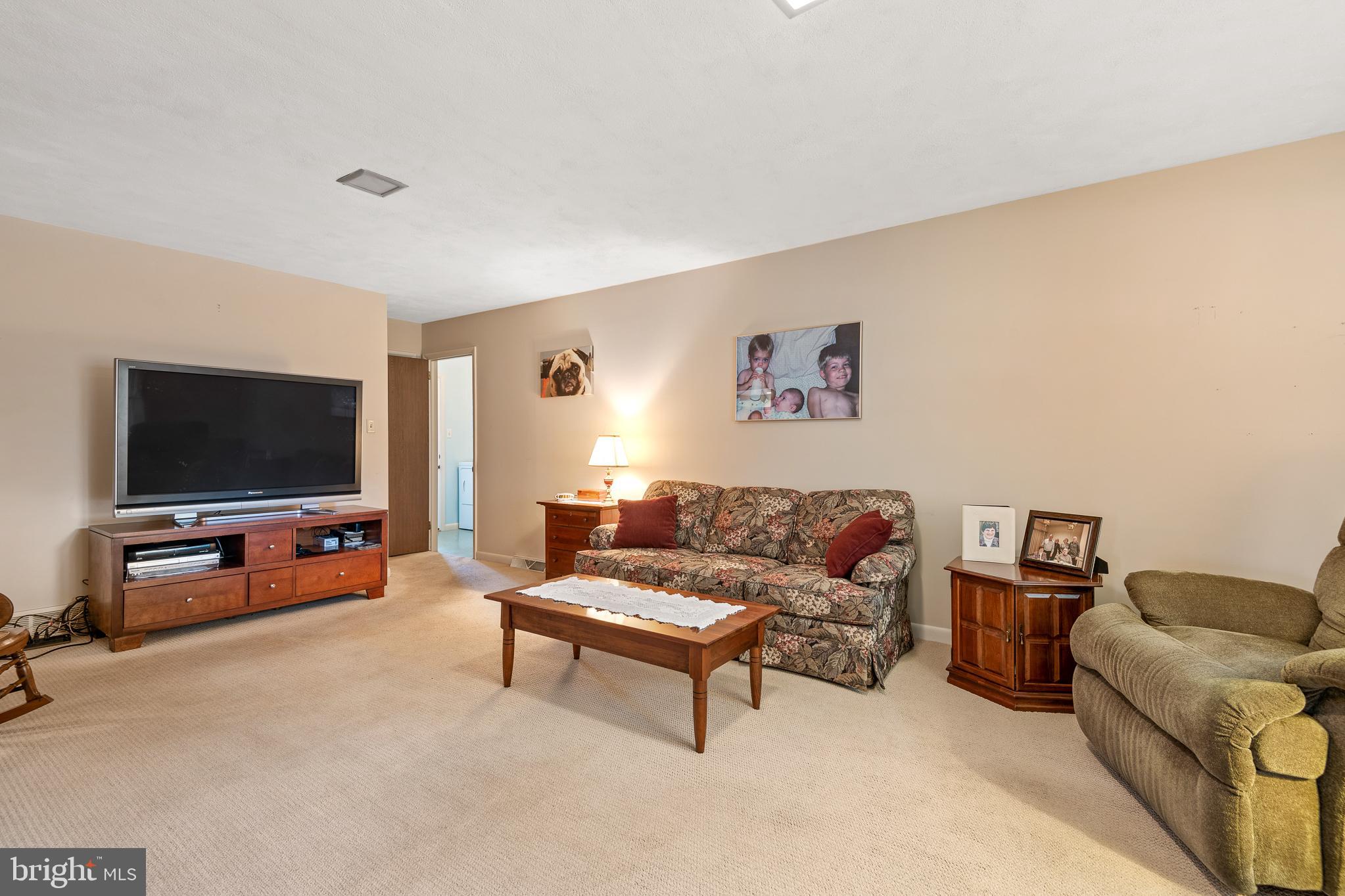 1046 Devonshire Road Lancaster, PA 17601 - Photo 17 of 39