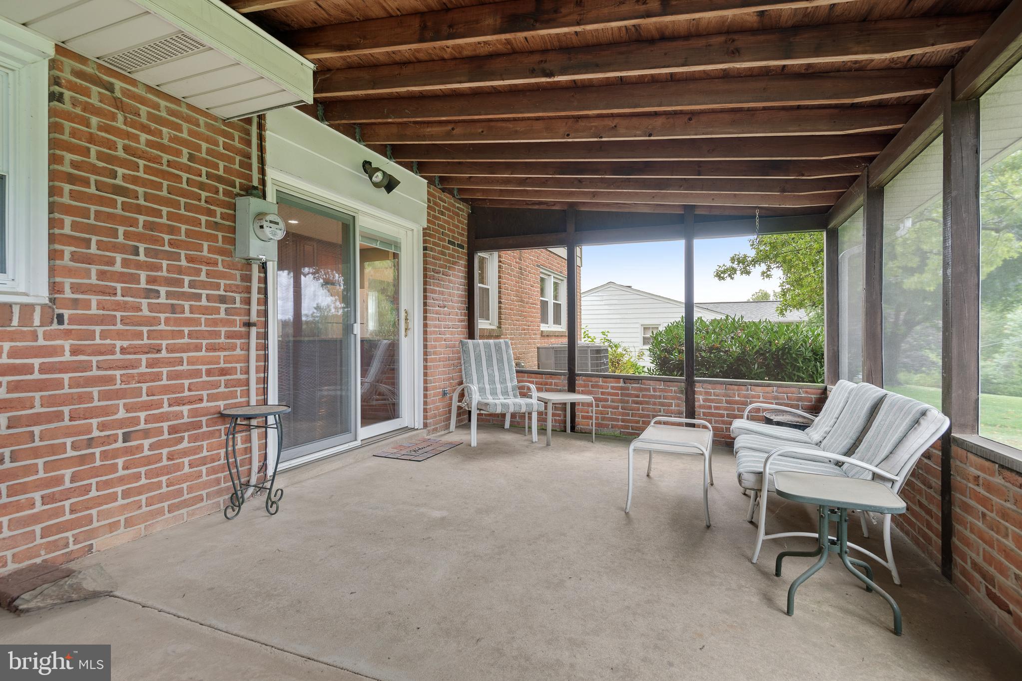 1046 Devonshire Road Lancaster, PA 17601 - Photo 20 of 39