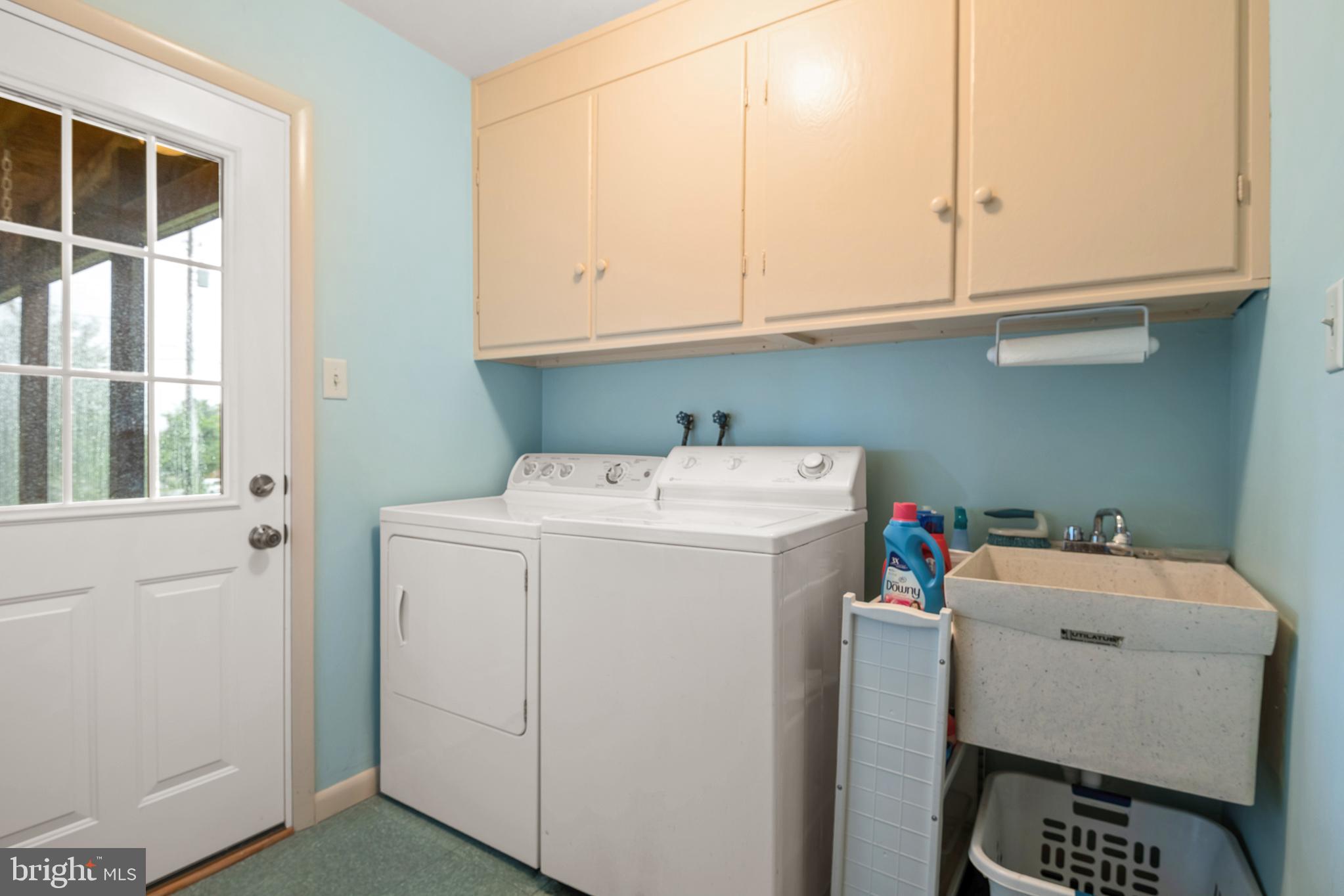 1046 Devonshire Road Lancaster, PA 17601 - Photo 22 of 39