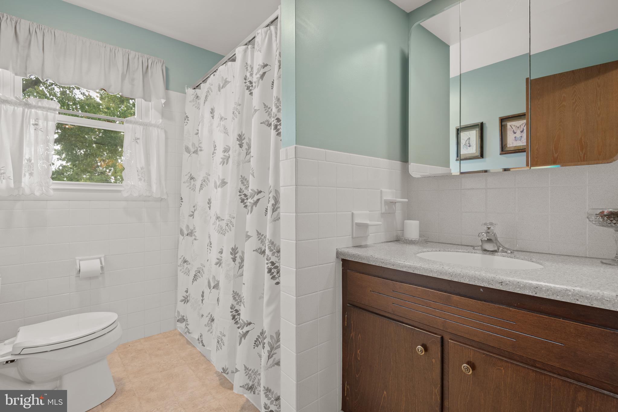 1046 Devonshire Road Lancaster, PA 17601 - Photo 30 of 39