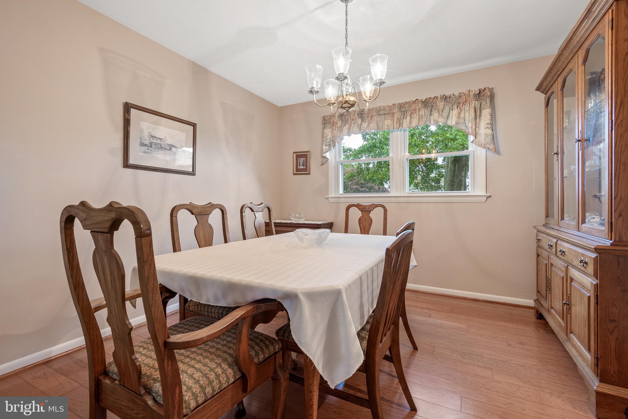 1046 Devonshire Road Lancaster, PA 17601 - Photo 9 of 39