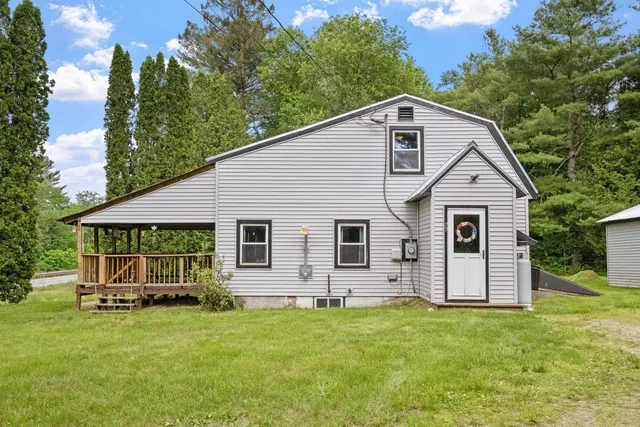 $299,999 | 79 West End Road, Landaff, NH 03585