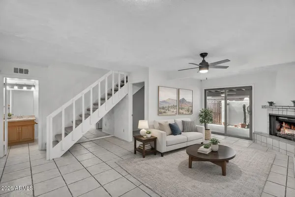 $329,000 | 1138 East Kaler Drive, Phoenix, AZ 85020