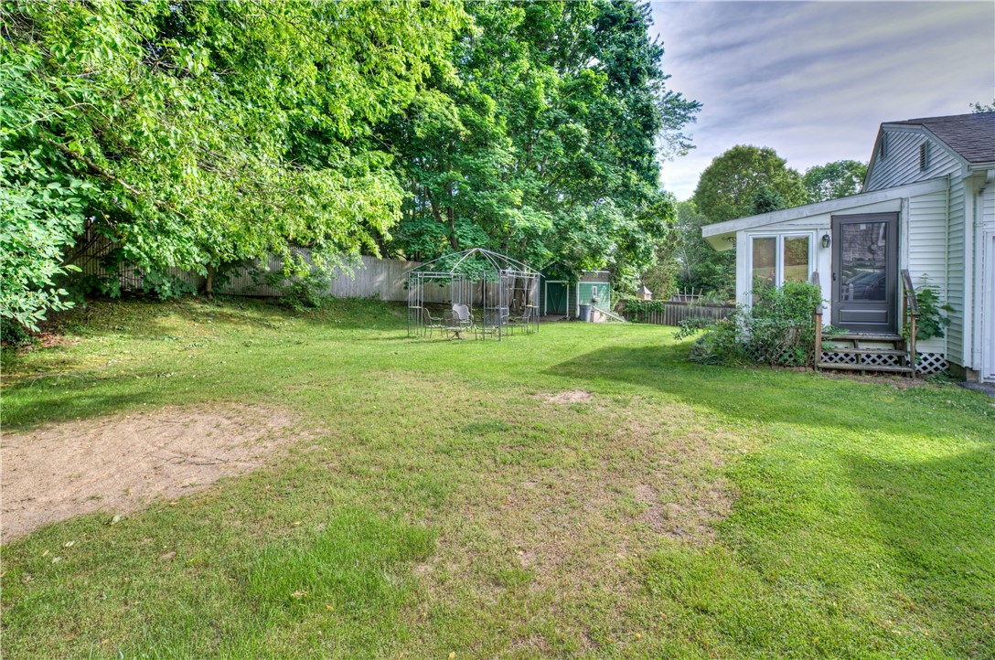 117 Bulgarmarsh Road Tiverton, RI 02878 - Photo 32 of 41