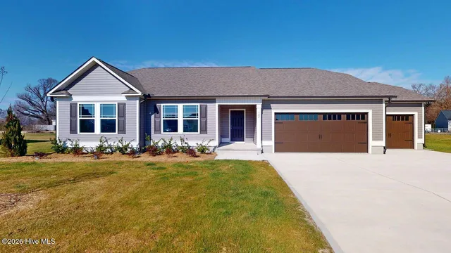 $303,900 | 107 Gorman Place, La Grange, NC 28551