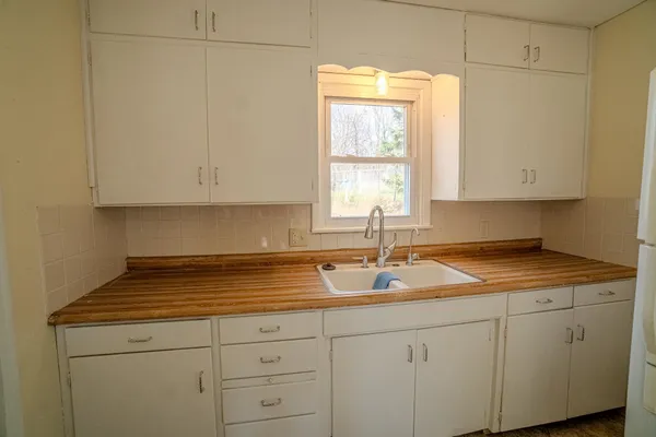 $240,000 | 9247 County M, Tomah, WI 54660