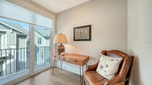 $5,250 | 512 Laurel Park Drive, Sarasota, FL 34236