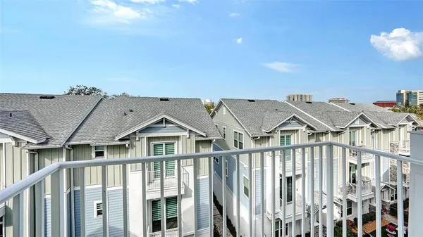 $5,250 | 512 Laurel Park Drive, Sarasota, FL 34236