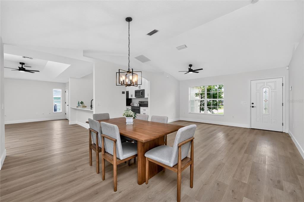 264 Periwinkle Road Venice, FL 34293 - Photo 14 of 56