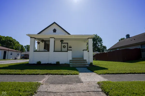 $239,900 | 251 South Avon Avenue, Plainfield, IN 46168