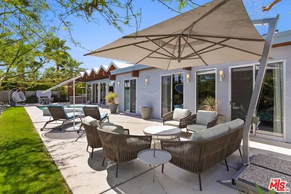$2,195,000 | 1732 Royal Palm Court, Palm Springs, CA 92262