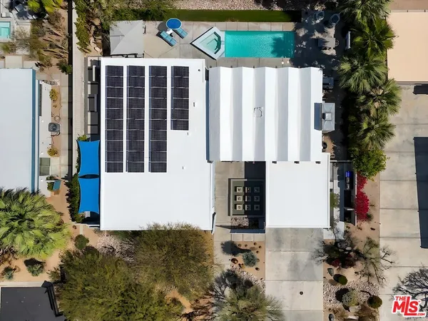 $2,195,000 | 1732 Royal Palm Court, Palm Springs, CA 92262